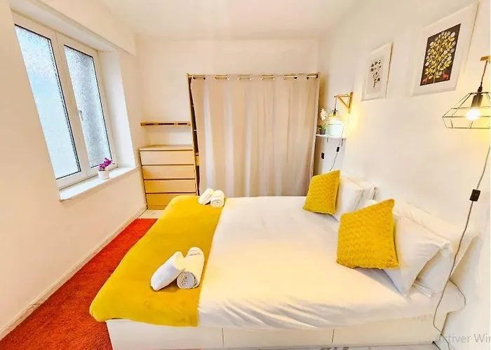 Smart Retreat Next To Station Lüksemburg