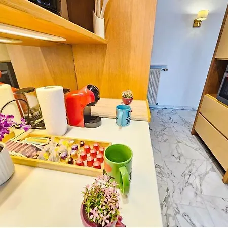 Appartamento Smart Retreat Next To Station