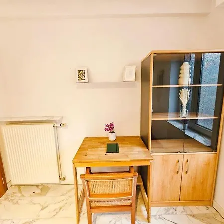 Daire Smart Retreat Next To Station Lüksemburg