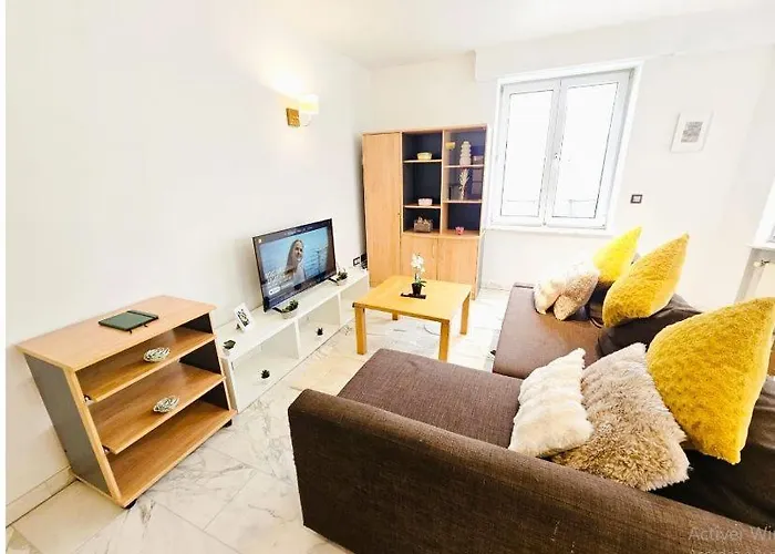 Appartamento Smart Retreat Next To Station